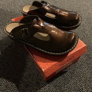 Brand new clogs.  Ingaro